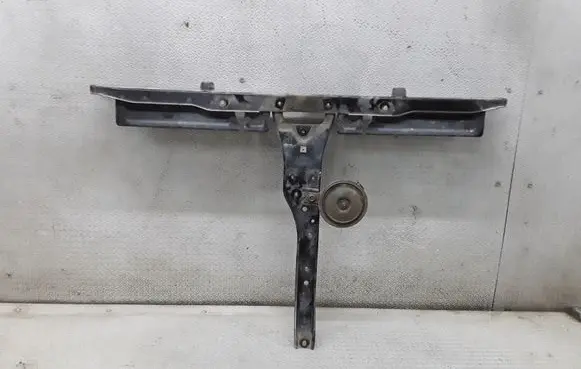 Hyundai Santa Fe Top upper radiator support slam panel
