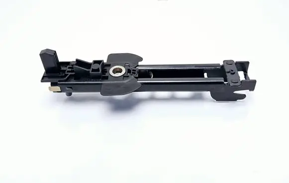 Audi A6 S6 C6 4F Seat belt adjustment motor 8E0857833E