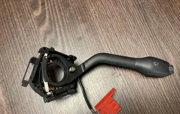 Volkswagen Polo III 6N 6N2 6NF Wiper control stalk 108663