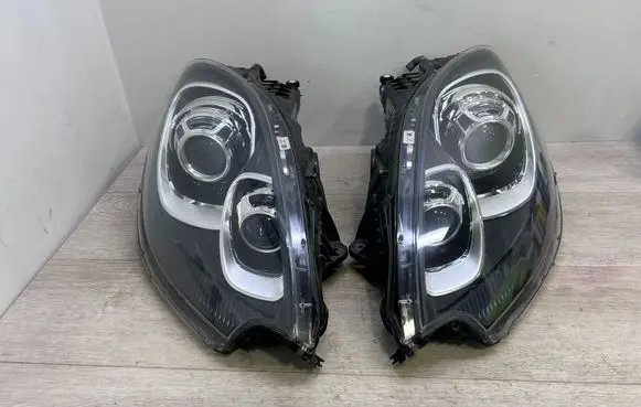Porsche Macan (95B) Headlights/headlamps set 95B941031CH 95B941032CH 99161832303