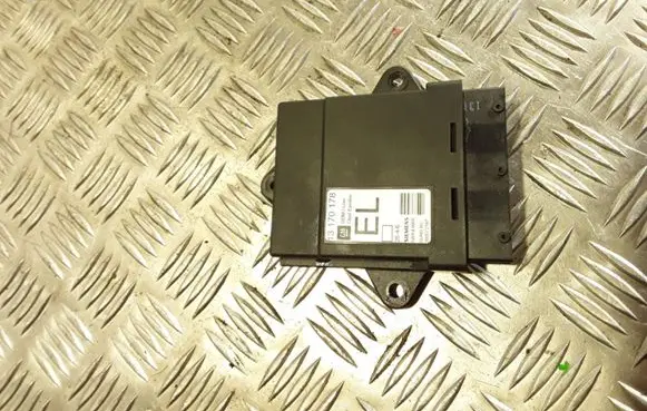 Opel Signum Door control unit/module 13170178 360572197 5WK46005