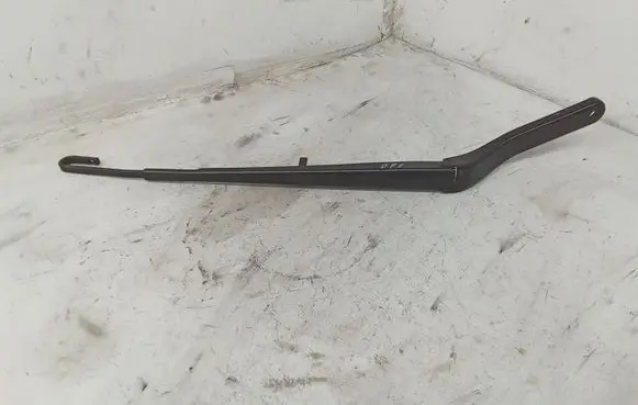 BMW X5 E53 Front wiper blade arm 7132219