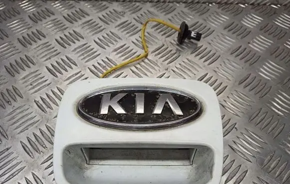 KIA Ceed Tailgate/boot open switch button 