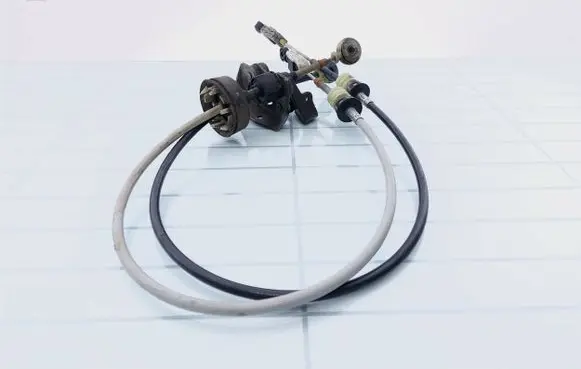 Opel Astra H Gear shift cable linkage 55350266