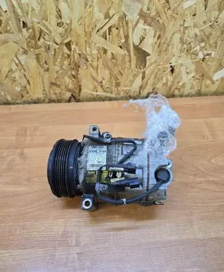 Volvo XC90 Air conditioning (A/C) compressor (pump) 31366162 8708581 80900326
