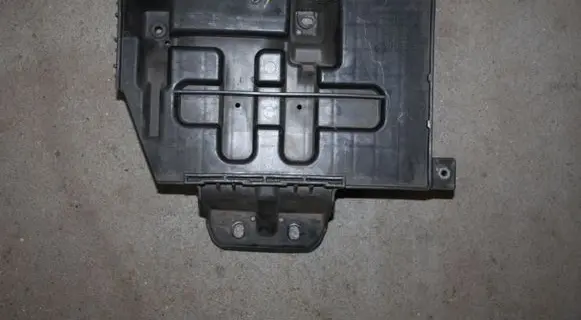 KIA Sportage Battery tray 371502Y200