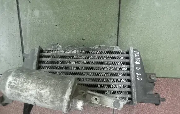 Opel Vectra B Intercooler radiator 0000