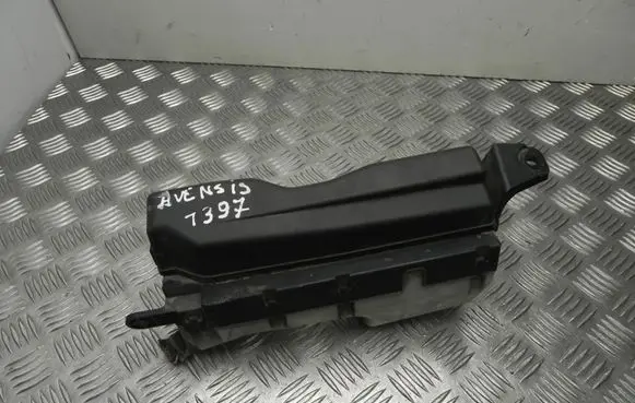 Toyota Avensis T250 Fuse box set 397 G3834