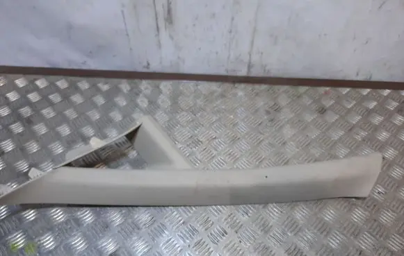 Ford Fiesta (A) pillar trim AE835403199AG3