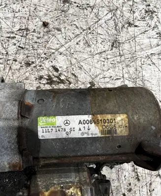 Mercedes-Benz B W245 Starter motor A0061510301