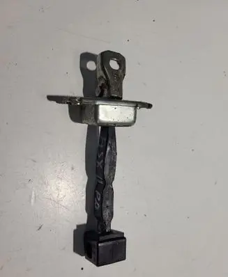 Mitsubishi ASX Front door check strap stopper