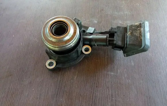 Citroen DS4 clutch release bearing 9801117680 14689304