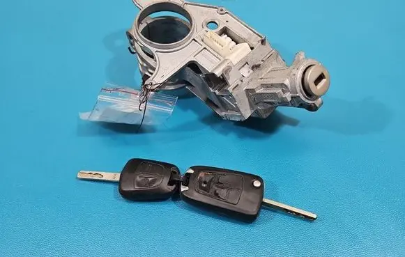 Opel Astra H Ignition lock IMPRK1530334