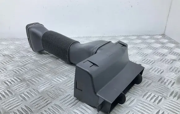Audi A1 Air intake duct part 1T0805971 6R0129618G