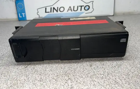 CD/DVD changer