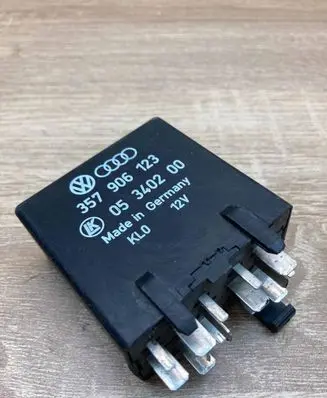 Volkswagen PASSAT B3 Other relay 357906123 05340200 134