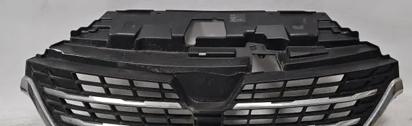 Renault Trafic III (X82) Front bumper upper radiator grill 623109221R 623104956