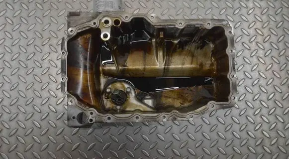 Oil sump