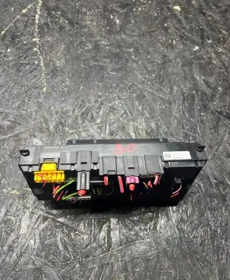 BMW 5 F10 F11 Fuse box set 9234421 01374155 217033442