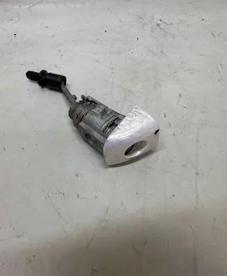 Audi A5 Sportback 8TA Front door lock (next to the handle) 8T8837167