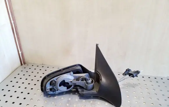 Opel Astra H Manual wing mirror 16053479