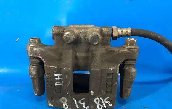 Mitsubishi Outlander Front brake caliper 4605A264