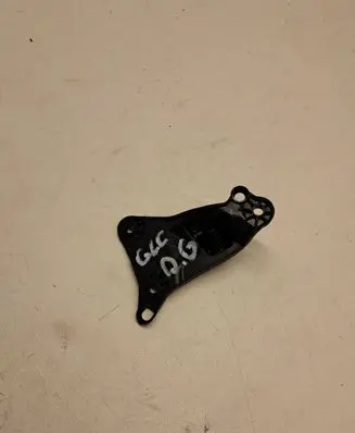 Rear door exterior handle/bracket