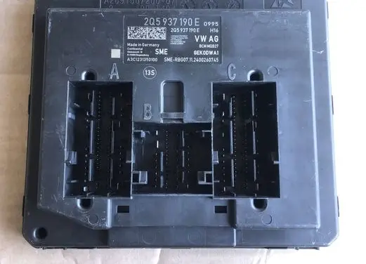 Volkswagen Caddy Central body control module 2Q5937190E
