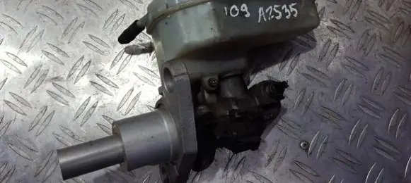 Skoda Octavia Mk2 (1Z) Master brake cylinder 1k2611301c 1k0945459a