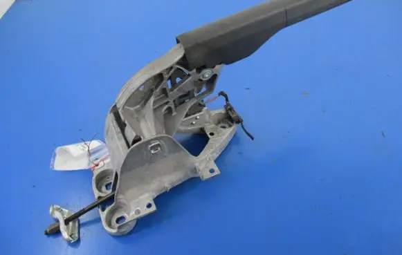 Volkswagen Jetta V Handbrake/parking brake lever assembly 1K0711303H