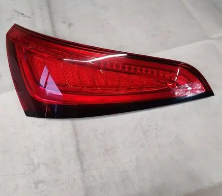 Audi Q5 SQ5 Tailgate rear/tail lights 8R0945093D