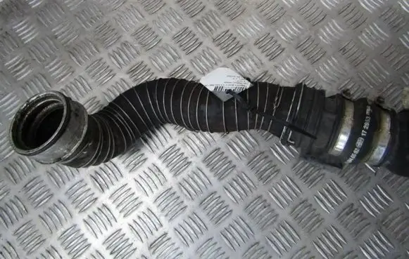 Mercedes-Benz C W203 Intercooler hose/pipe