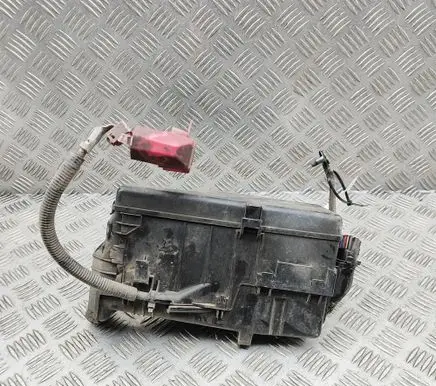 Toyota Hilux (AN10, AN20, AN30) Fuse box set 826620K471