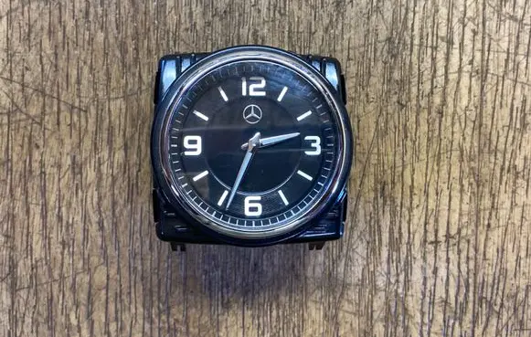 Mercedes-Benz C W205 Clock A2138270070 A205
