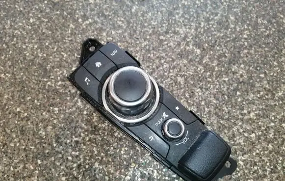 Mazda CX-3 Head unit multimedia control DB5J66CM0