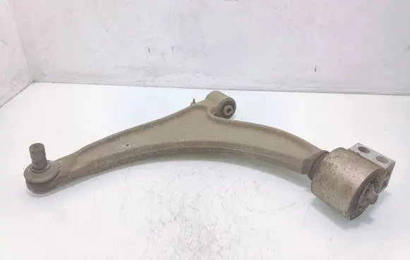 Opel Insignia A Front lower control arm/wishbone