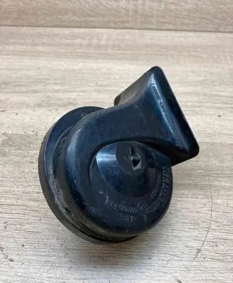 BMW 5 E60 E61 Horn signal 0092018
