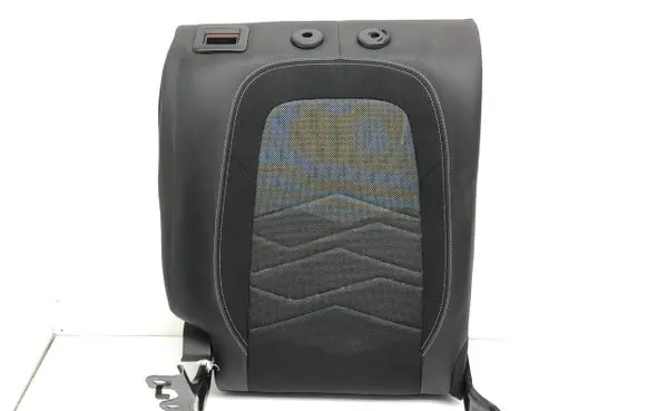 Jeep Avenger Rear seat 