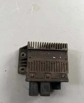 Volkswagen Transporter - Caravelle T5 Coolant fan relay 7H0919506F 895904000