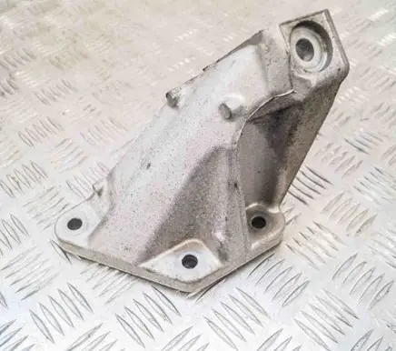 BMW 6 F12 F13 Engine mounting bracket 2284112