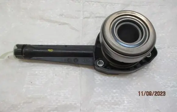 Renault Master II Clutch slave cylinder 8200846748