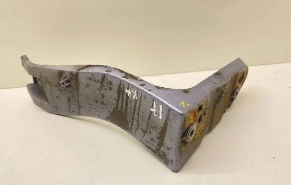 Audi A4 S4 B6 8E 8H Front bumper mounting bracket 8E0821137B