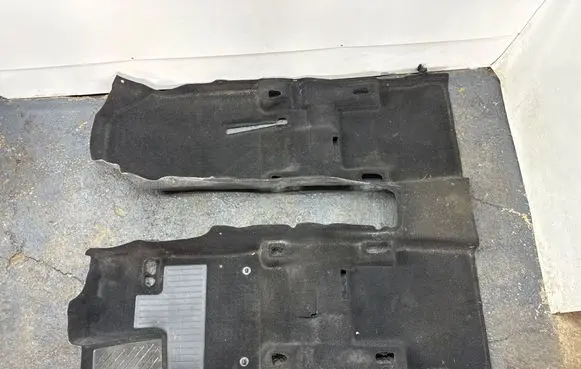Toyota RAV 4 (XA50) Interior carpet 