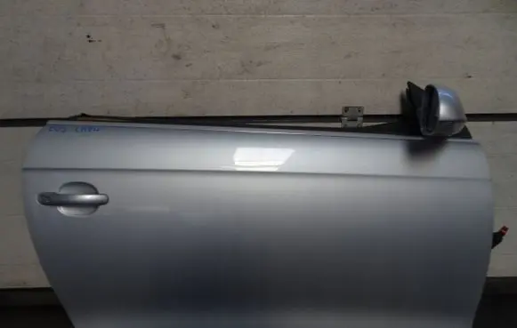 Volkswagen Eos Door (2 Door Coupe) LK7W