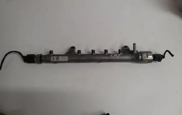 Skoda Octavia Mk3 (5E) Fuel main line pipe 03L130089B 700000641