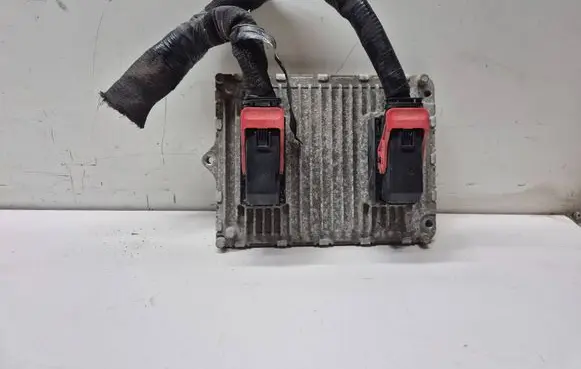 Dodge Grand Caravan Engine control unit/module P68243295AB