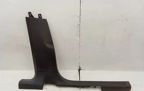 Volkswagen ID.3 (B) pillar trim (bottom) 10A867291A 10A853371A