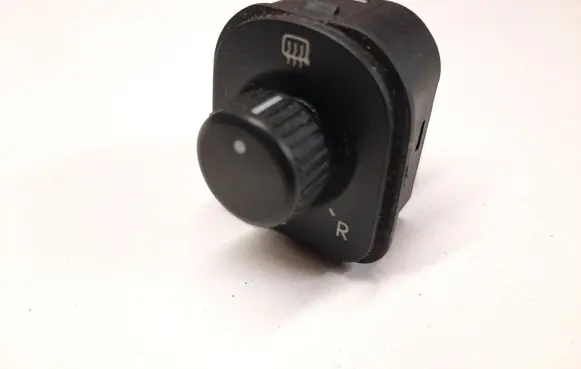 Volkswagen PASSAT B6 Wing mirror switch 1K0959565F