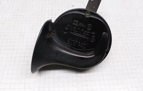 Nissan Almera Tino Horn signal 47395E3