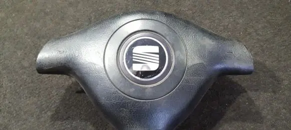 Seat Leon (1M) Steering wheel airbag 1M0880201D